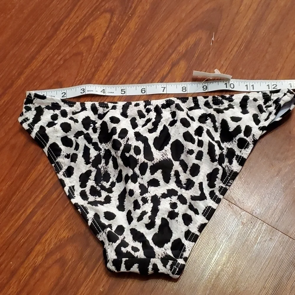 Cabana del Sol Swimsuit Bikini Bottoms Leopard Small